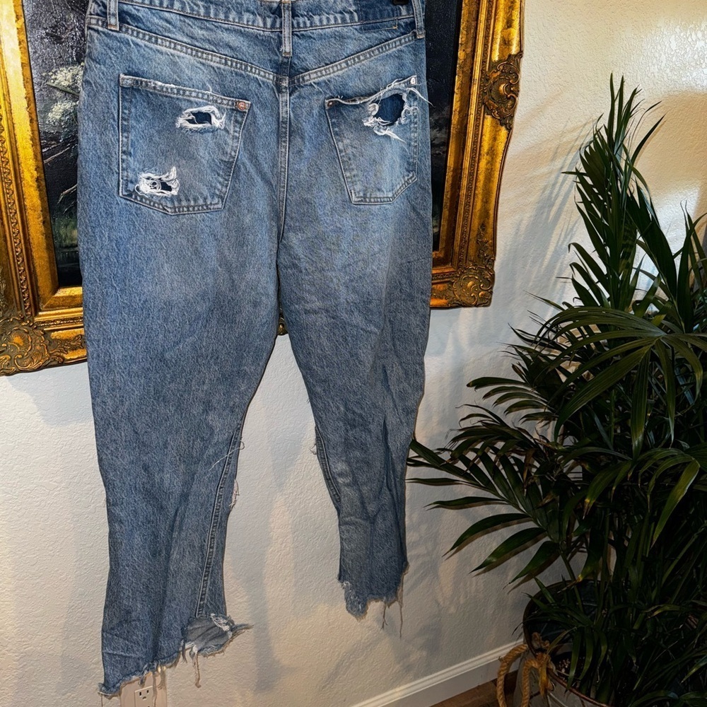 We the Free FP Destroyed Raw Hem High Waist Cropped Jeans Summer Grunge Size 32 - Picture 6 of 6